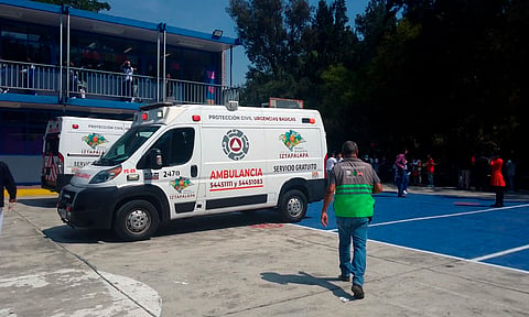 México: se intoxican 16 alumnos de secundaria por gas pimienta que accionó compañero