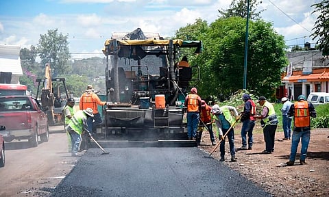 Reconoce CMIC inversión de Bedolla en infraestructura carretera