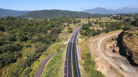 Rehabilitada, 33 % de la red carretera: SCOP
