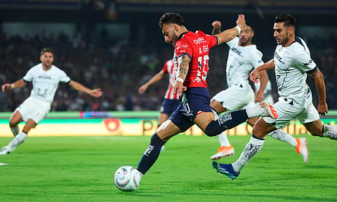 Pumas derrota a Chivas y pasa a la semifinal del Apertura 2023