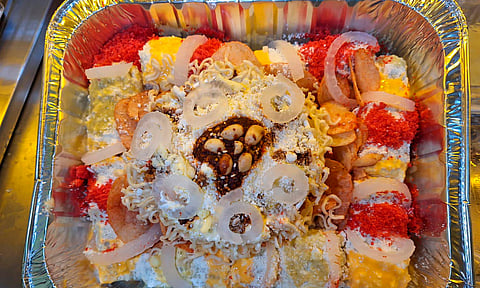 Para el antojo: venden Rosca de Reyes de sopa Maruchan y elote
