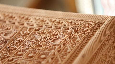 De Cuanajo para el mundo; descubre la cuna del mueble artesanal