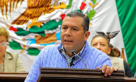 Juan Carlos Barragán busca por ley garantizar programa de apoyo a familias de menores con cáncer
