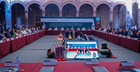 Autoridades educativas del país comparten acciones de inclusión en Michoacán