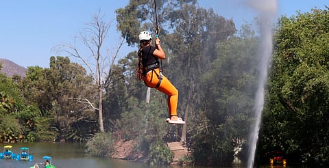 Llénate de adrenalina pura lanzándote de la tirolesa del Zoo de Morelia