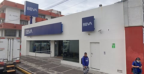 BBVA Bancomer del monumento no estaba en remodelación; ya cerró