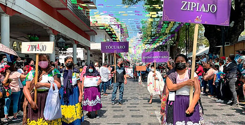 Con 50 contingentes se inaugura mañana el Tianguis Artesanal de Uruapan
