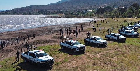 Operativos evitan "huachicoleo" de 600 mil litros de agua al día en lago de Pátzcuaro: SSP