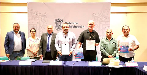 SEE hace equipo para llevar la Carta de la Tierra a las escuelas
