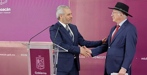 Destaca Bedolla avances para reanudar exportaciones de aguacate y mango a EU