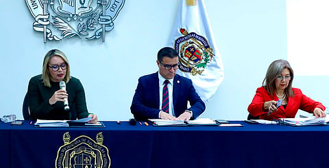 Durante la sesión también se nombró al doctor Fabián Herrera como director de la Gaceta Nicolaita