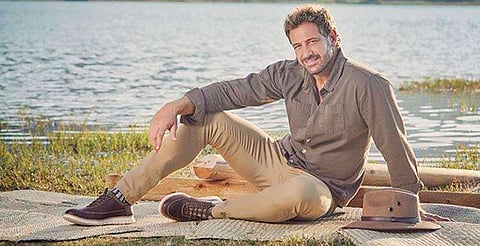 Internan a Gabriel Soto de emergencia por fuertes dolores