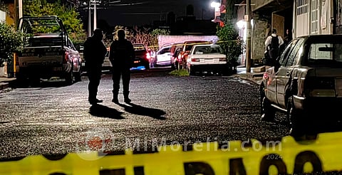 Hombre es asesinado dentro de una vivienda al norte de Morelia