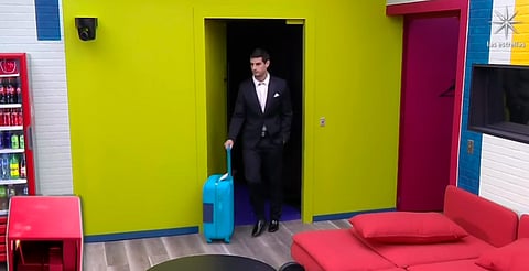 Adrián Marcelo abandona La Casa de los Famosos México tras acalorada discusión