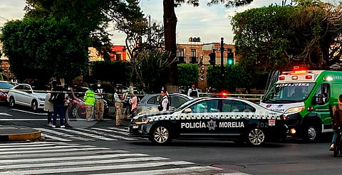 Morelia: hombre muere en su auto cerca de Las Tarascas