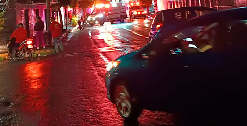 Camioneta embiste a dos menores que viajaban en una bicicleta