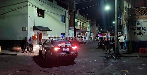 Mujer sobrevive a 5 balazos, en la colonia Ventura Puente de Morelia
