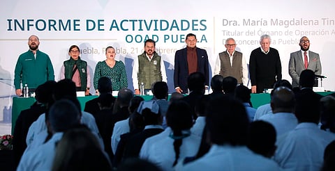 El gobernador del estado de Puebla, Alejandro Armenta Mier, reafirmó su compromiso con el IMSS, agradeció a la comunidad médica su labor y se comprometió para continuar con resultados concretos en materia de salud