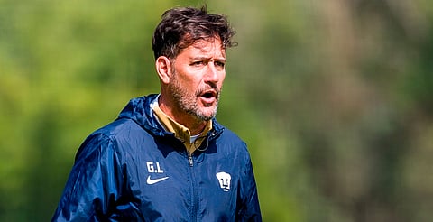 Crisis en Pumas: Gustavo Lema deja el banquillo tras mala racha