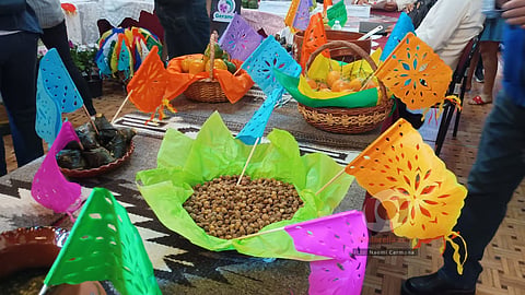 Capirotada, churipo y más, en la Feria del Geranio de Tingambato, Michoacán