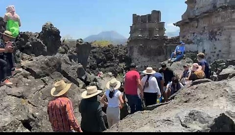 Miles de turistas disfrutan de Michoacán en estas vacaciones de Semana Santa