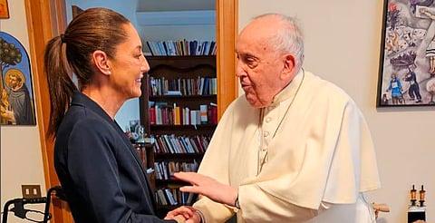 Sheinbaum no asistirá al funeral del Papa; enviará a titular de Segob
