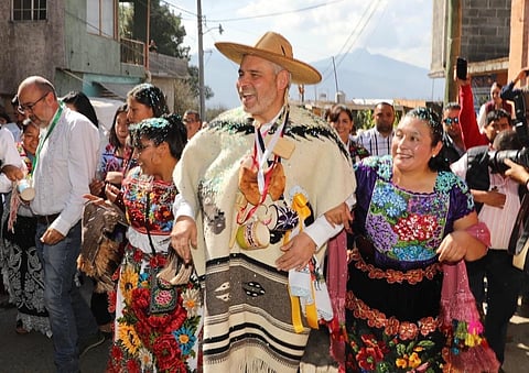 Autogobiernos de Michoacán, ejemplo de comprobación de recursos públicos: Bedolla