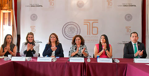 Reconoce Fabiola Alanís compromiso de personal del Congreso Estatal con la agenda de las mujeres