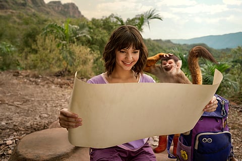 Dora celebra 25 años con película live action 'Dora y la búsqueda del Sol Dorado'