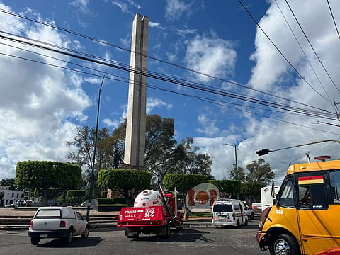 Proyectan nodo multimodal en el monumento a Lázaro Cárdenas con estación del teleférico: Sedum municipal