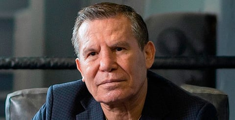"Meto las manos al fuego por él": Julio César Chávez defiende a su hijo tras detención en EU