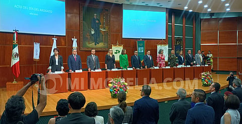 En Día de la Abogacía comunidad jurídica reconoce a cinco destacados abogados