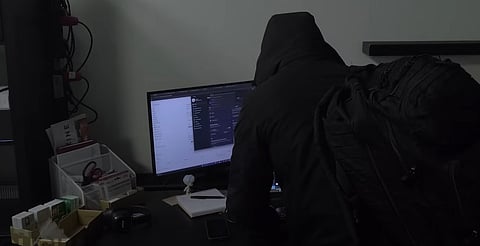 Fraudes, phishing y abuso: así desmantelaron la red de SIMs ilegales en Europa