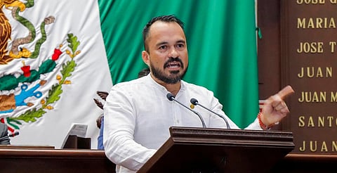 Que nuestro guía sea el amor al pueblo y no el miedo a él: Hugo Rangel