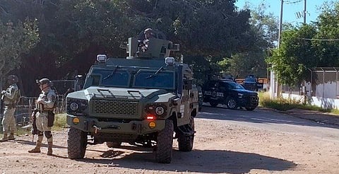Enfrentamiento armado en Guasave deja 13 agresores muertos y 9 víctimas rescatadas
