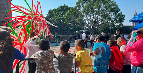 “Lo importante es venir y apoyar”: familias morelianas animan el desfile del 20 de noviembre