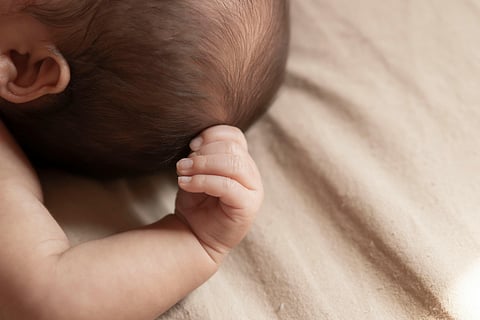 Bebé abandonado en iglesia de Tultitlán se encuentra estable: ISSSTE