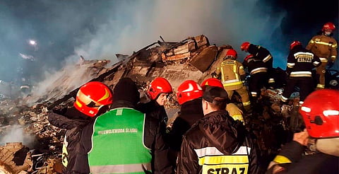 Embajada de México en alerta tras incendio en Suiza; SRE descarta mexicanos afectados