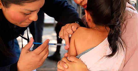 México cuenta con más de 23 millones de dosis contra el sarampión, informa Secretaría de Salud