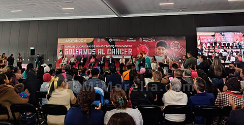 Entregan en Morelia apoyos a familias cuidadoras de niños y niñas con cáncer