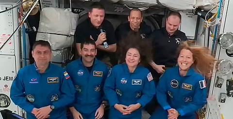 Crew-12 llega con éxito a la Estación Espacial Internacional