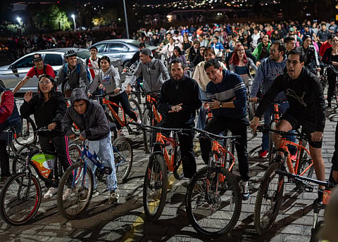 ¡No te quedes sin rodar! UMSNH prestará bicicletas en su rodada nocturna; conoce los detalles