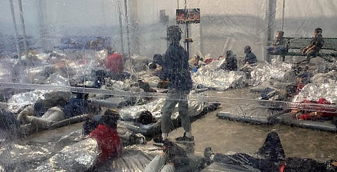 México pide a EE.UU. atención médica para familias detenidas en Texas