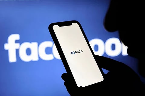 Facebook presenta fallas y aumentan reportes de usuarios