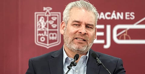Tras llamado de AMLO, Bedolla donará su salario de un mes para apoyar a Cuba