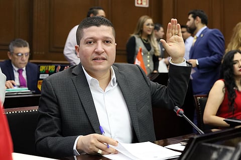 Busca Vicente Gómez aplicar perspectiva de género y prevención de violencias en el ámbito educativo
