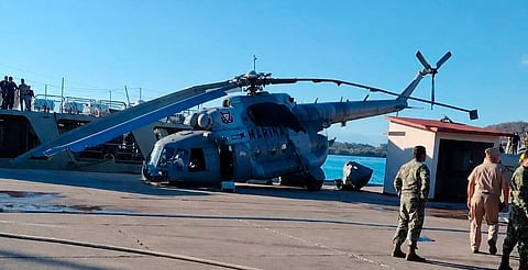 Helicóptero de la Marina realiza aterrizaje de emergencia en Mazatlán
