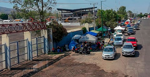 La otra cara de la fila historia desde la reventa en el Estadio Morelos
