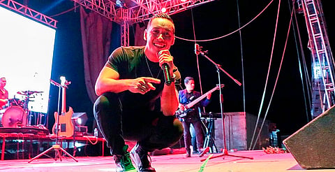 Con concierto de Cuitla Vega festejarán el Día de las Madres en Lázaro Cárdenas