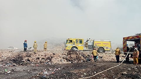 Piden usar cubrebocas y evitar actividades al aire libre por incendio en Tarímbaro